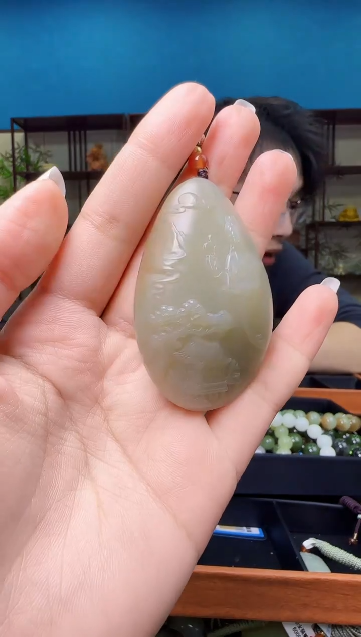 颈饰未镶嵌和田玉1