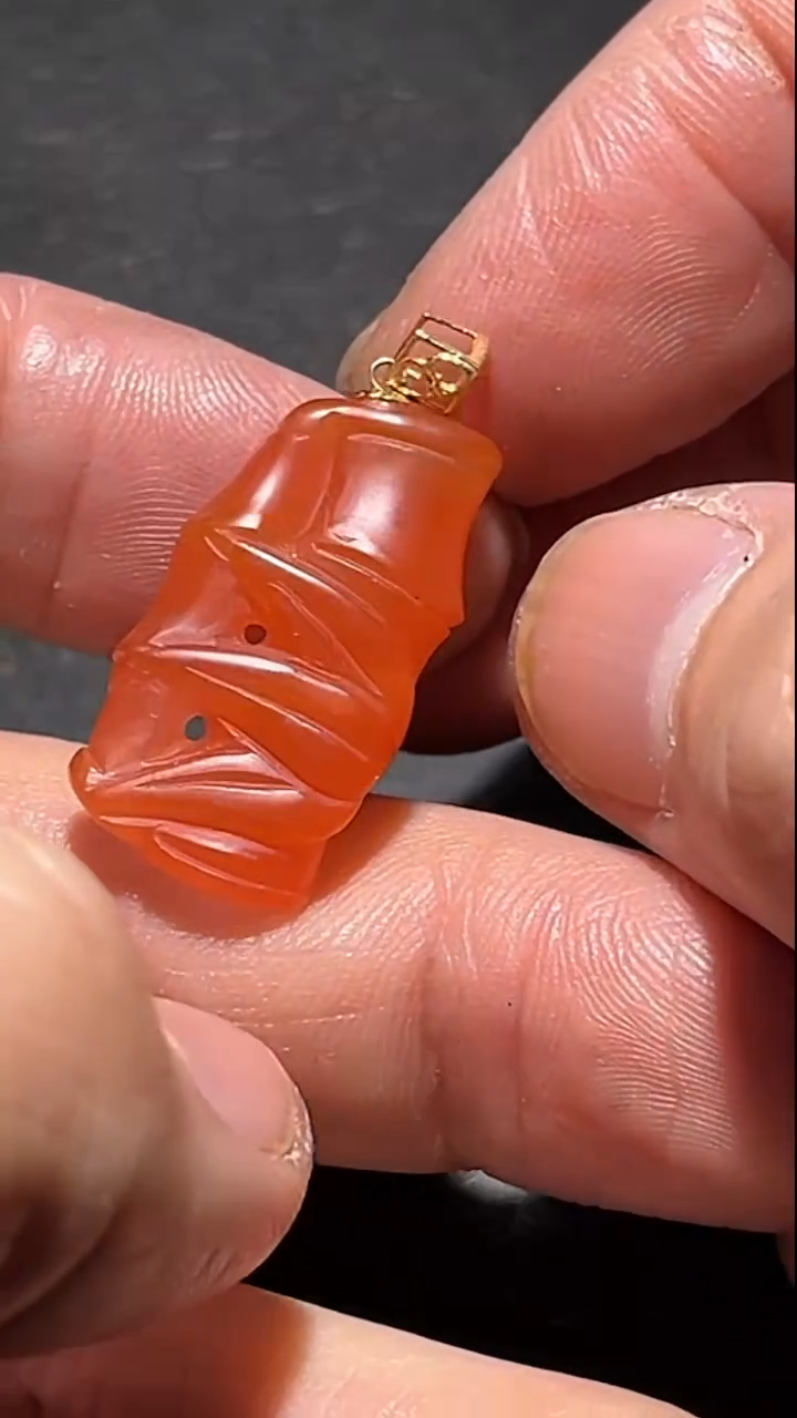 颈饰18K金镶嵌南红玛瑙pz260102-7节节高升