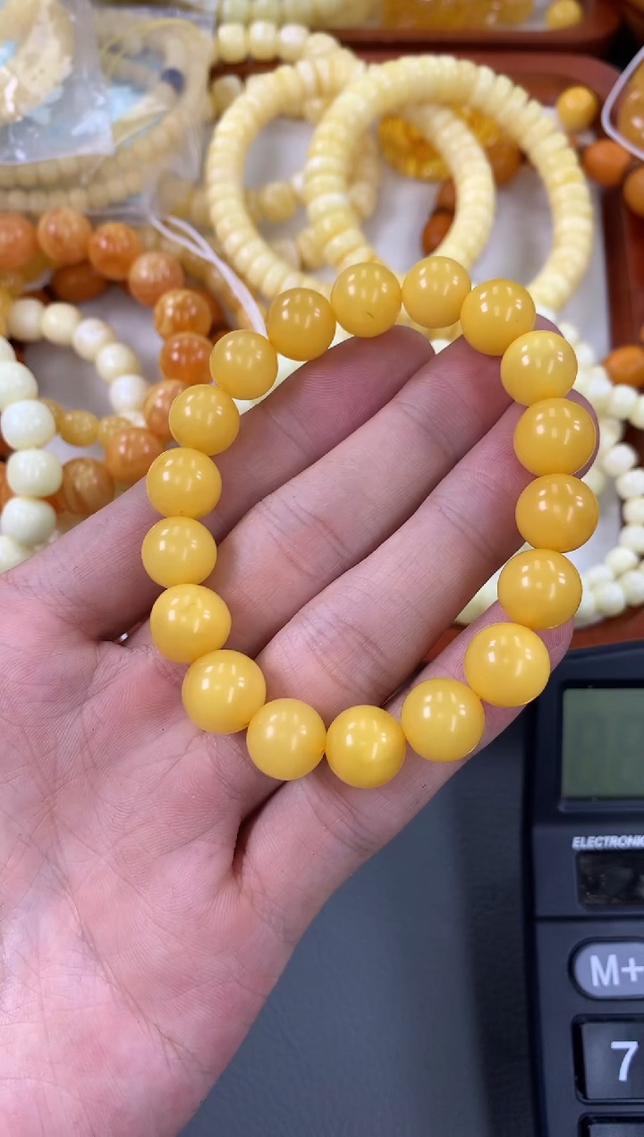 【闪购商品】蜜蜡裸石未镶嵌手串