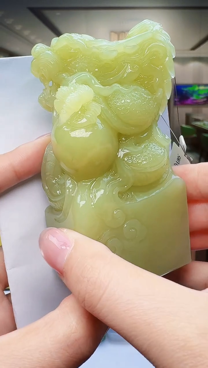 定制和田玉玉界匠心天然和田玉（拍一发一）