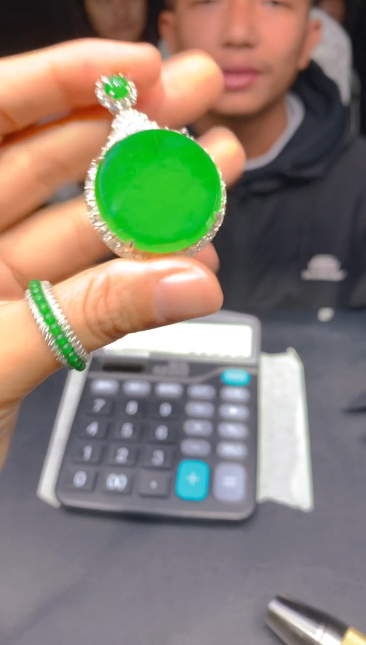 【闪购商品】定制翡翠未镶嵌148多样性发货（发其一）