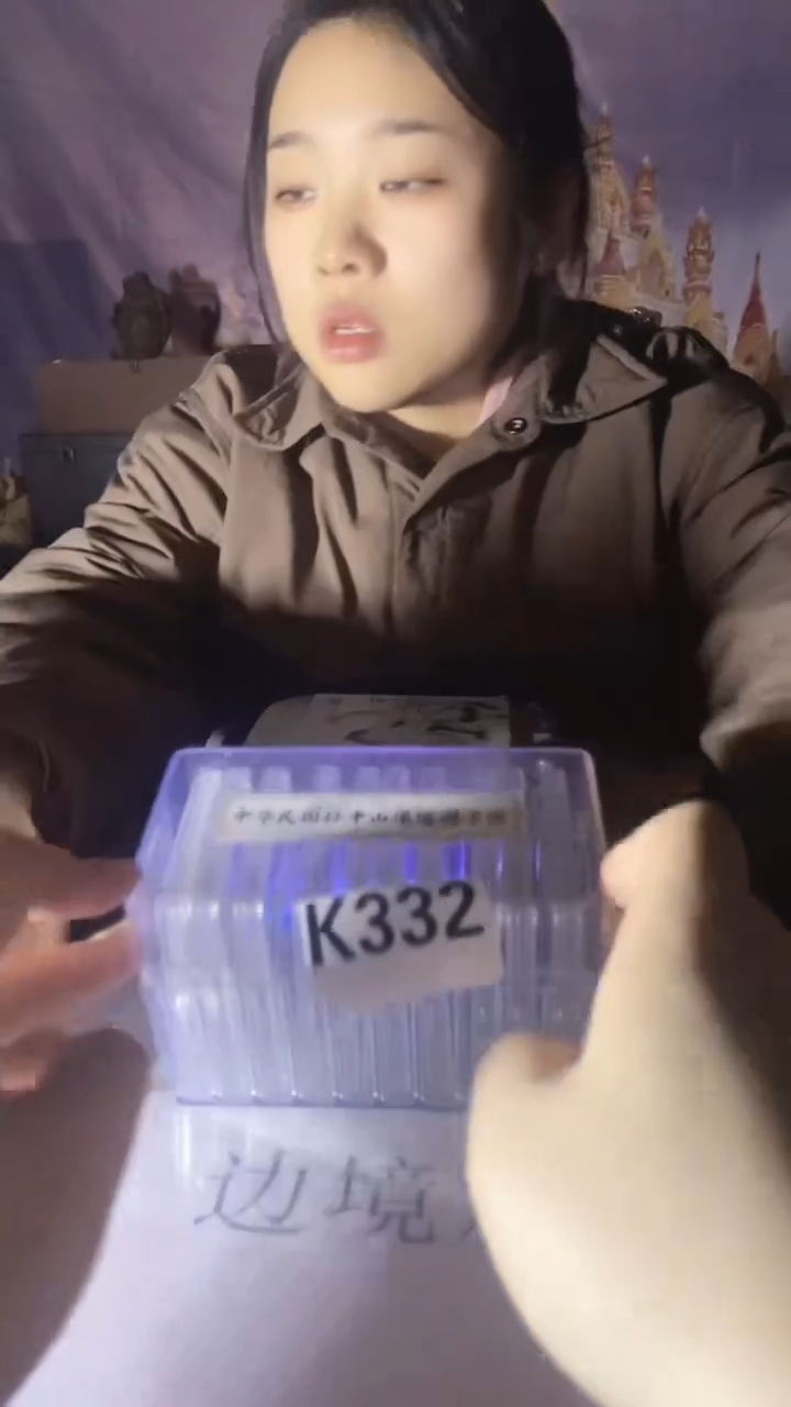 金属收藏阁精美家具饰品工艺摆件k332