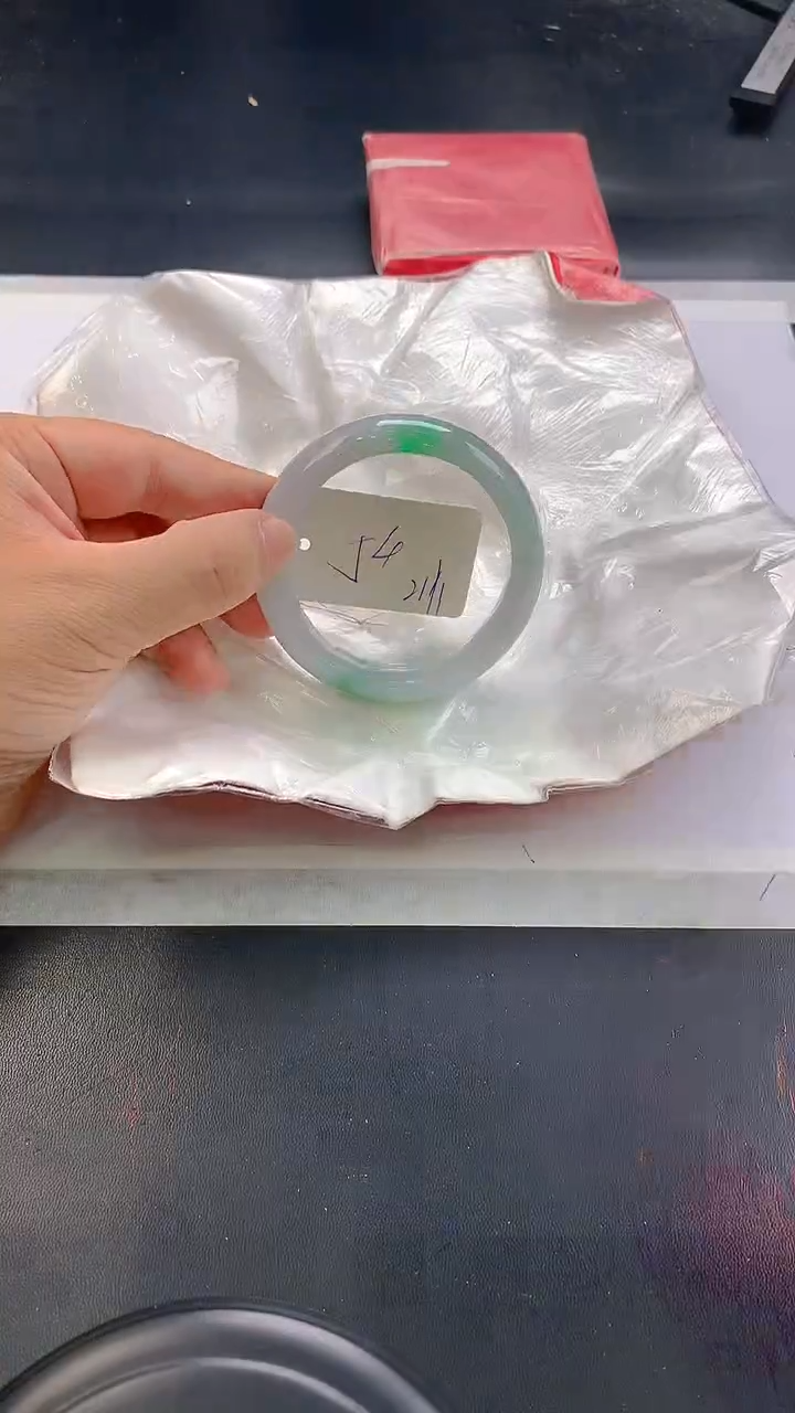 未镶嵌手镯翡翠212