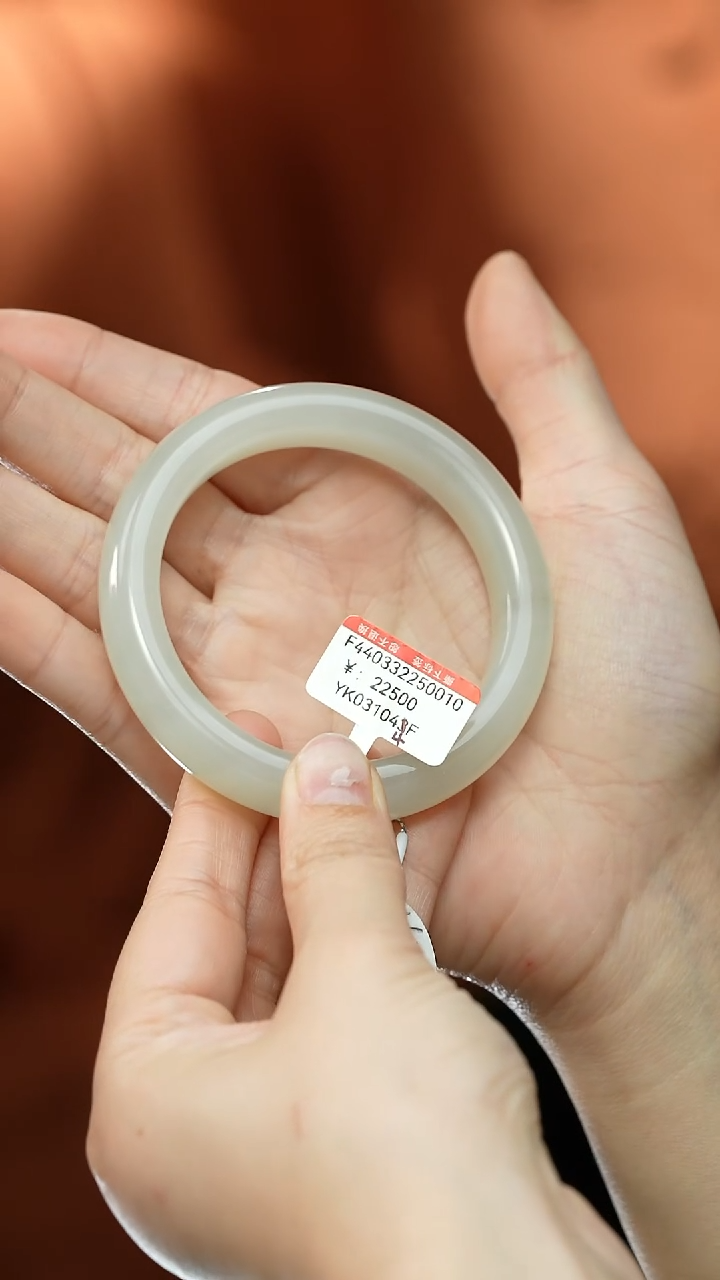 【闪购商品】和田玉未镶嵌手镯手镯 56-57