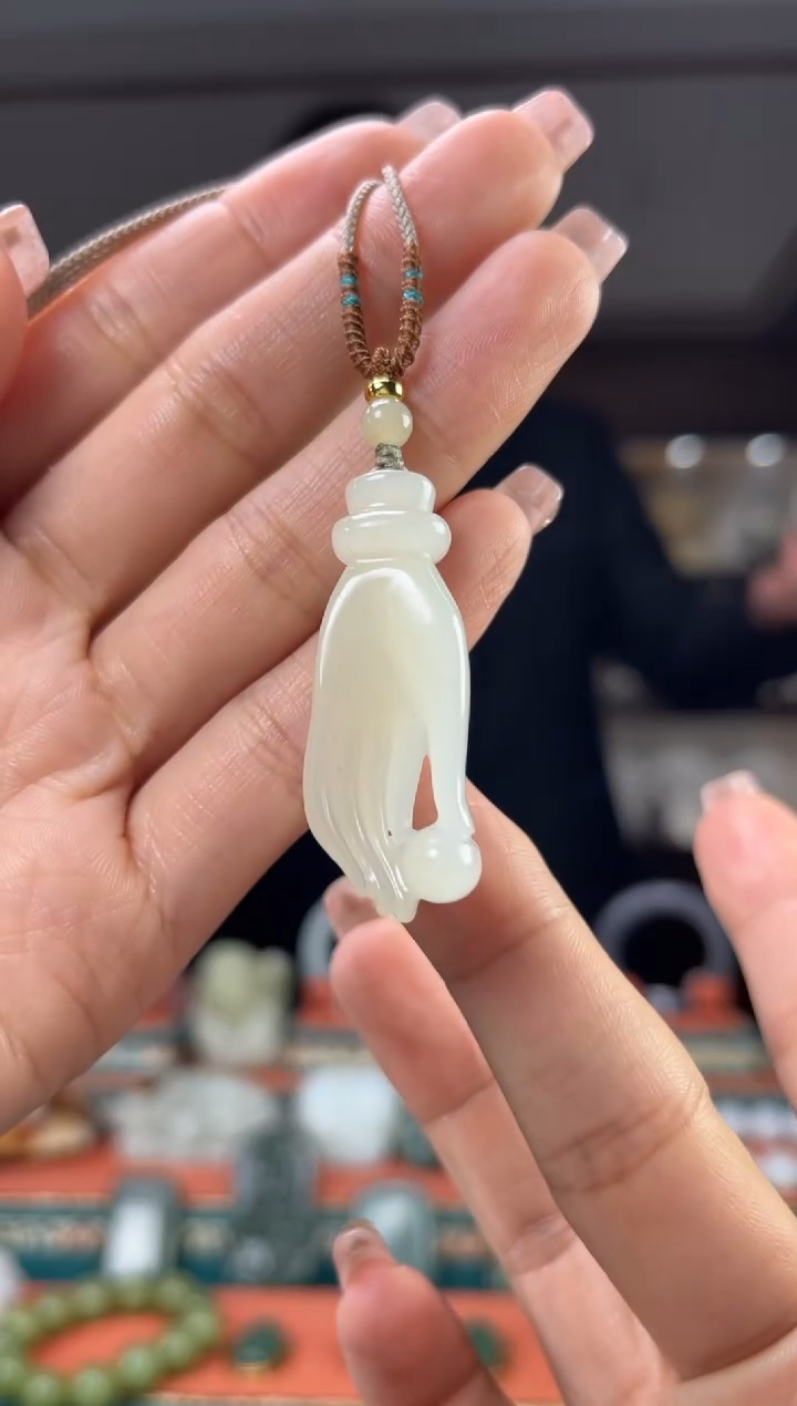 【闪购商品】和田玉颈饰未镶嵌佩佩