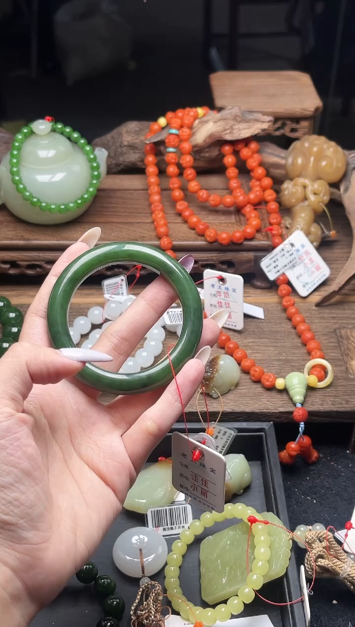未镶嵌手镯和田玉俄七碧玉 52+圈9015988