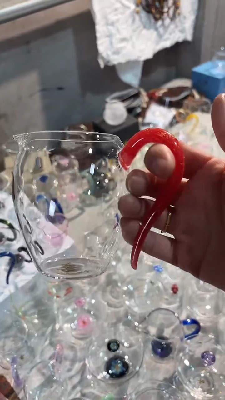 手工艺品玻璃怡然公杯   红金