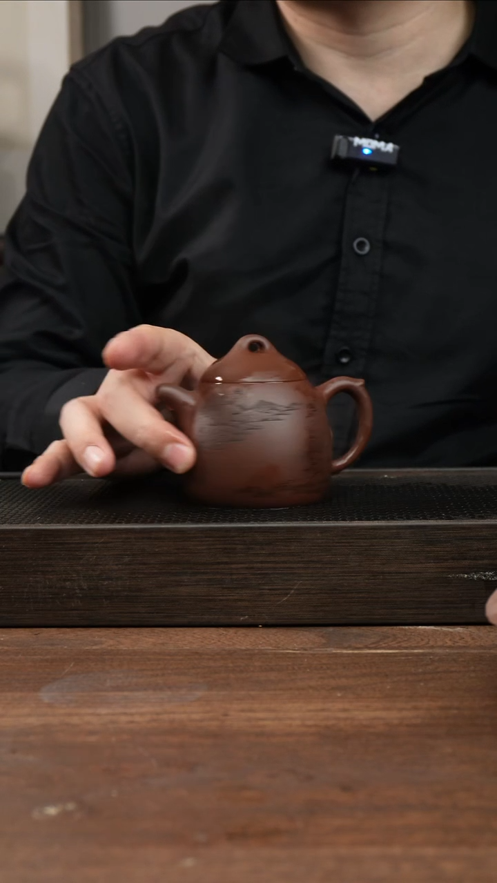 茶杯紫砂紫泥秦权     刻绘山水    220CC  