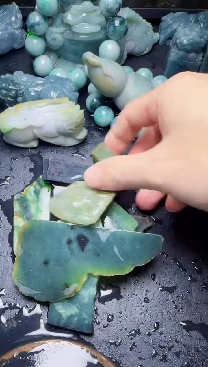 颈饰未镶嵌翡翠P**o39