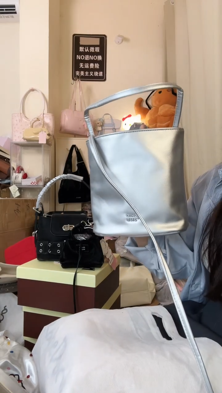 PU以直播间展示为准默认微瑕