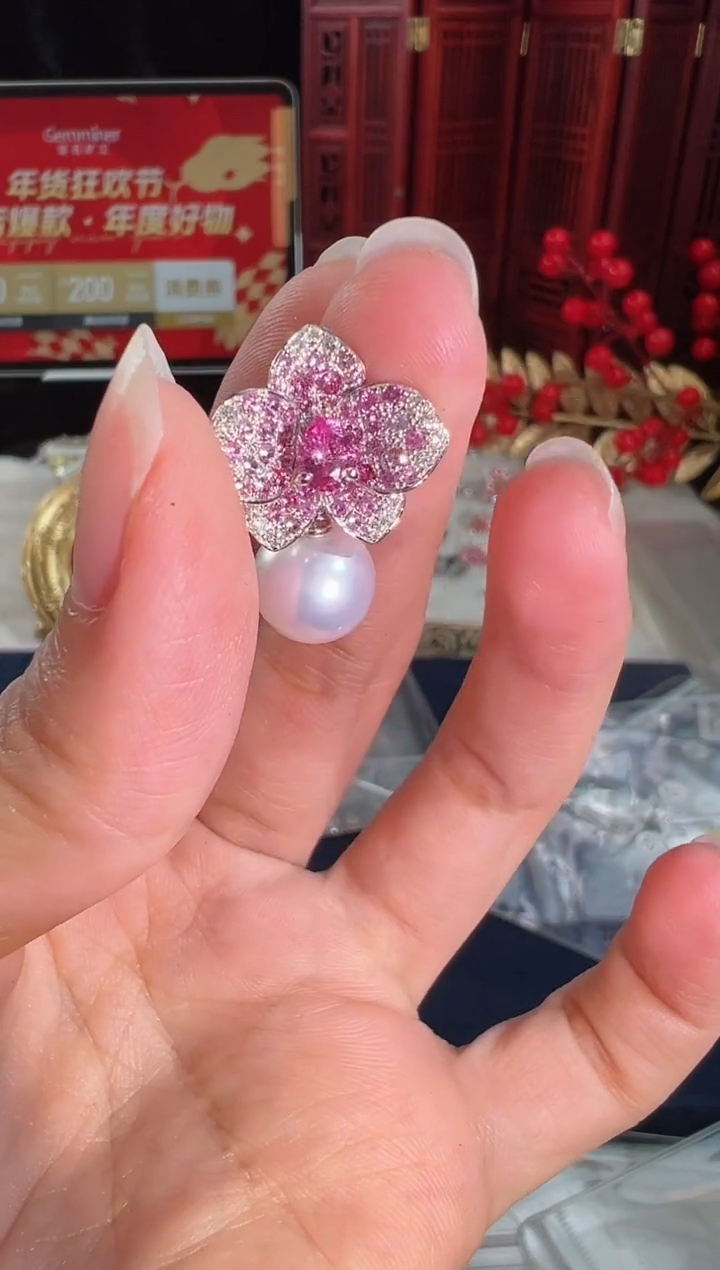 【闪购商品】蓝宝石颈饰18K金镶嵌BN17307-A#-W#24