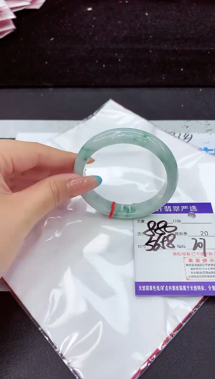 翡翠手镯未镶嵌1111111