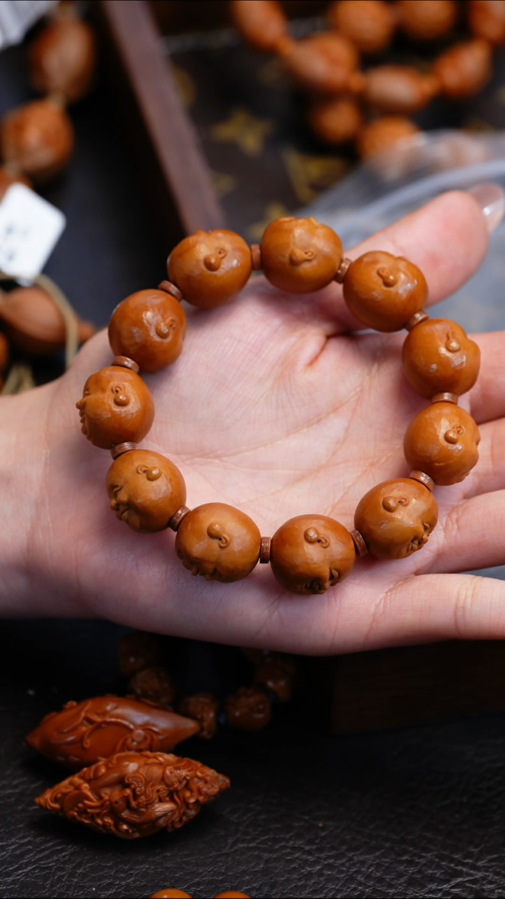 【闪购商品】橄榄核吊坠苏工橄榄核