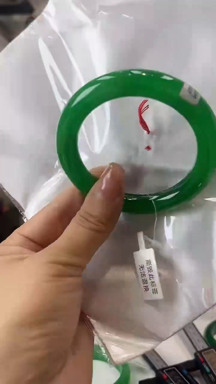 【闪购商品】砖雕a49 圈口56 独货手镯