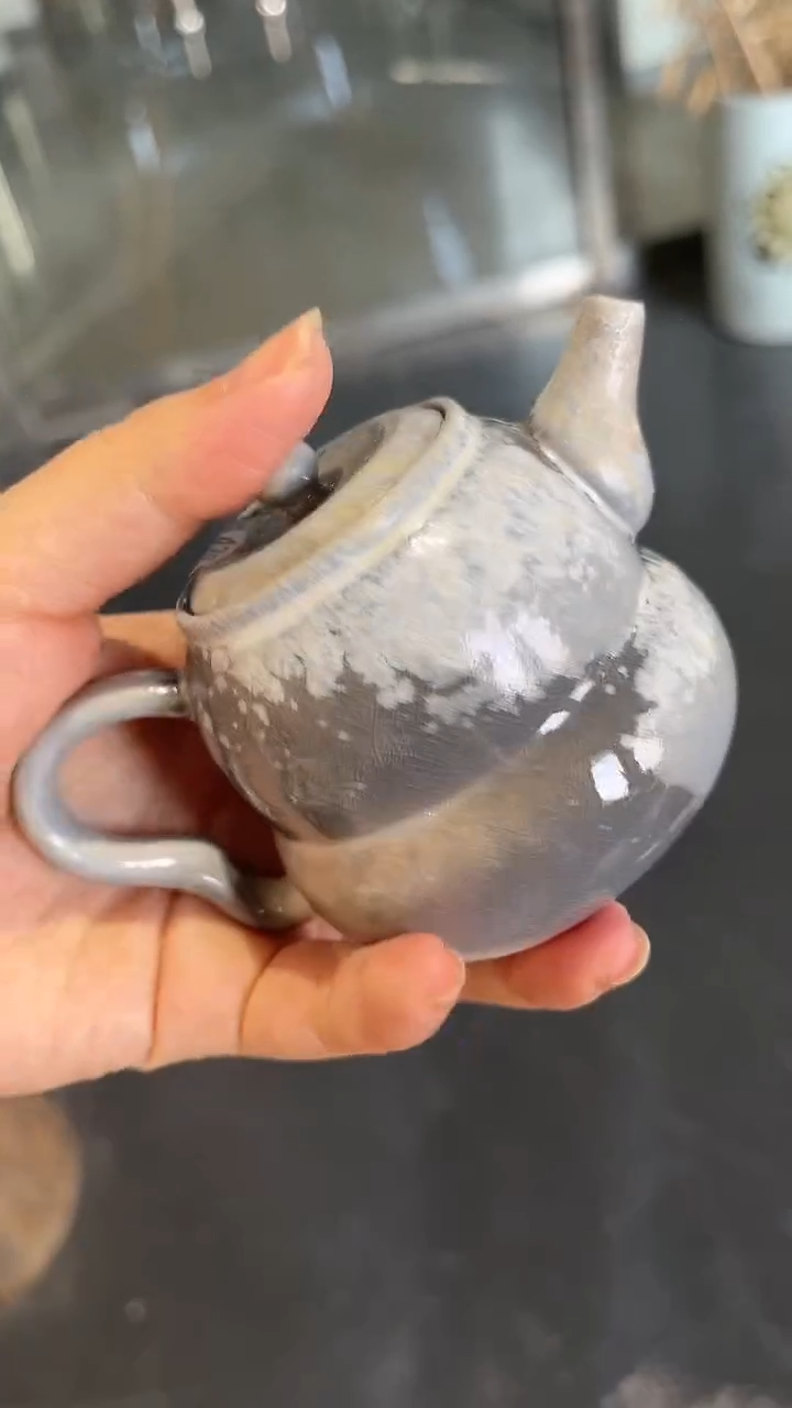 【闪购商品】壶438号容量100-110ML