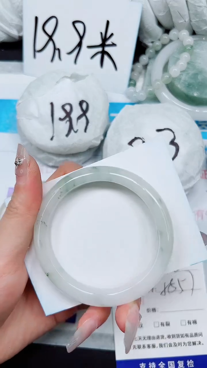 【闪购商品】石英质玉手镯未镶嵌A398-55`56`57`