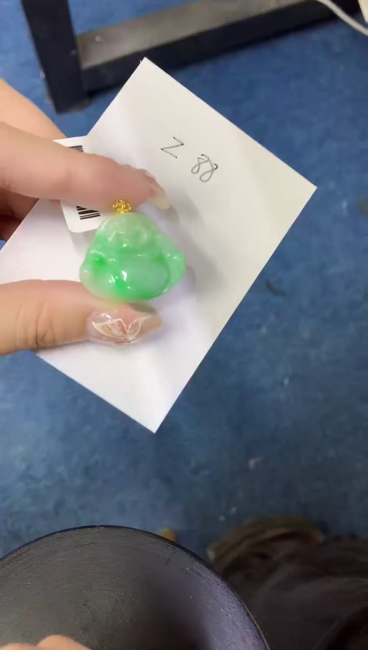 【闪购商品】翡翠颈饰18K金镶嵌0000000000