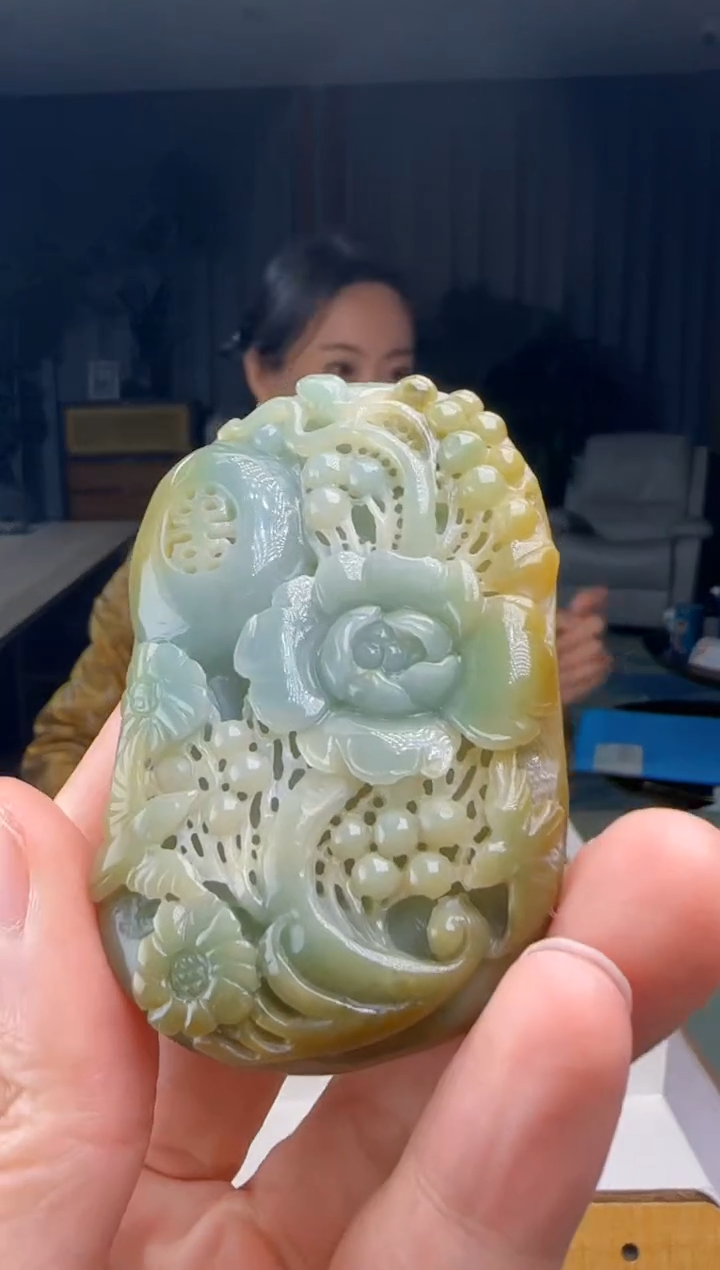 【闪购商品】翡翠吊坠(不含链)未镶嵌DY@@WS1SS01528