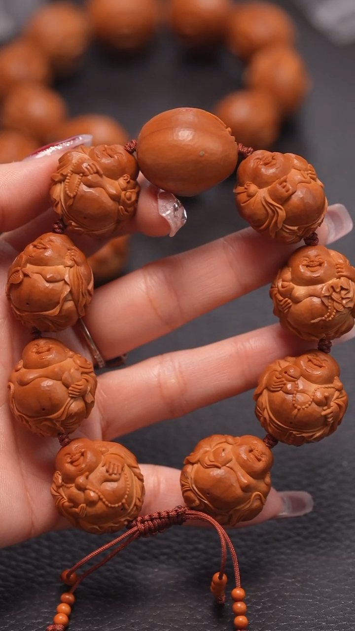 手串橄榄核2.4八宝弥勒
