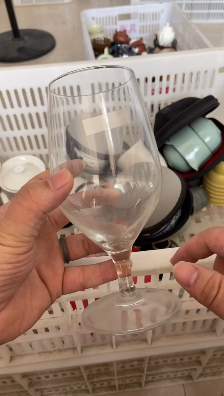 杯无运费险有瑕疵的摄影的产品有使用过的痕迹有点脏介意勿拍