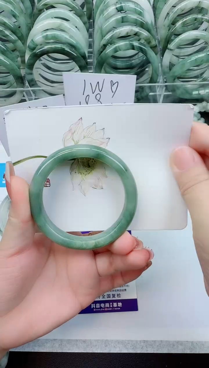 【闪购商品】石英质玉手镯未镶嵌B145号/52-53圈