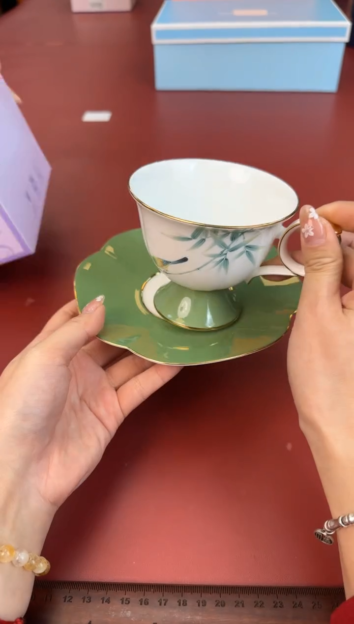 【闪购商品】瓷片正午瓷缘 臻品源泉@@4S16