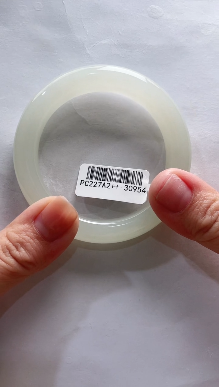 【闪购商品】和田玉手镯未镶嵌54+