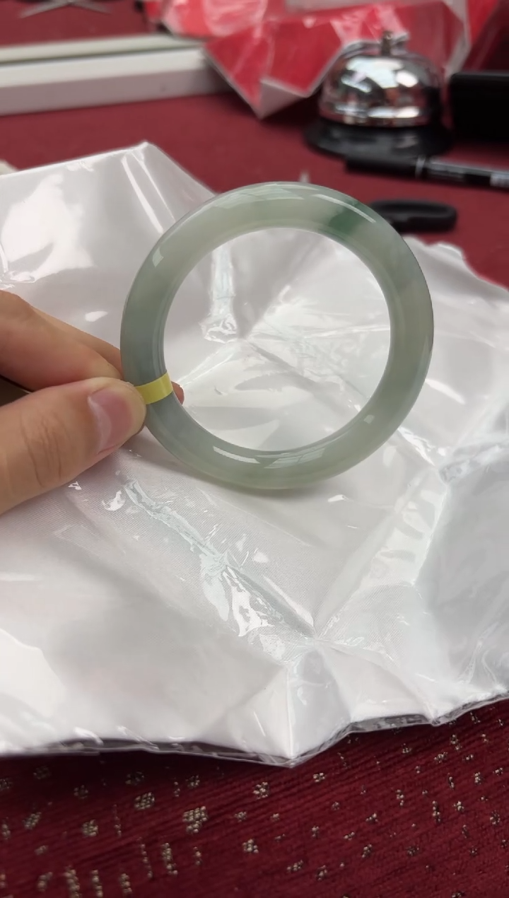 【闪购商品】翡翠手镯（圆镯）未镶嵌1手镯