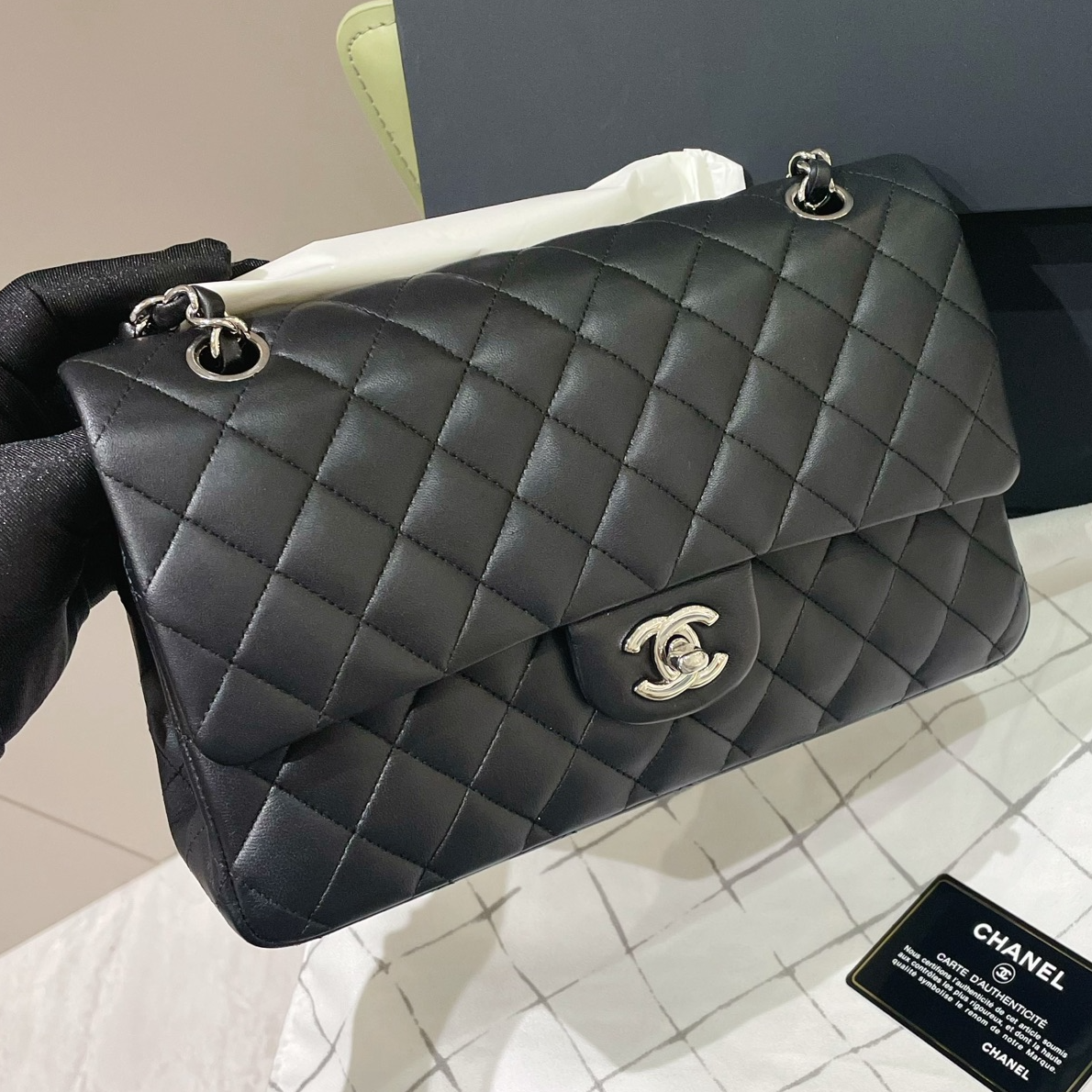 95新 Chanel/香奈儿 经典黑银中号链条包 单肩斜挎包/G25LH9344