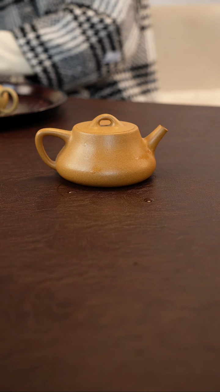 茶壶紫砂海*浩黄金段曲瓢
