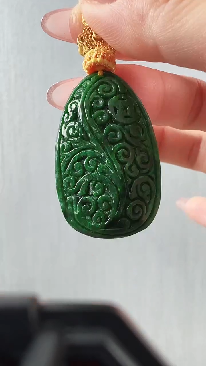 颈饰未镶嵌翡翠无事牌