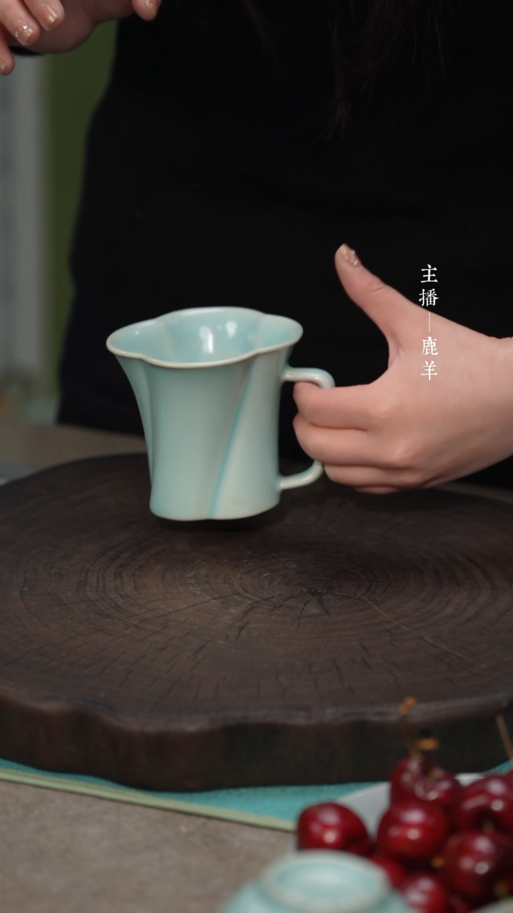 【闪购商品】海棠咖啡杯（微瑕）-汝瓷张海英-羊