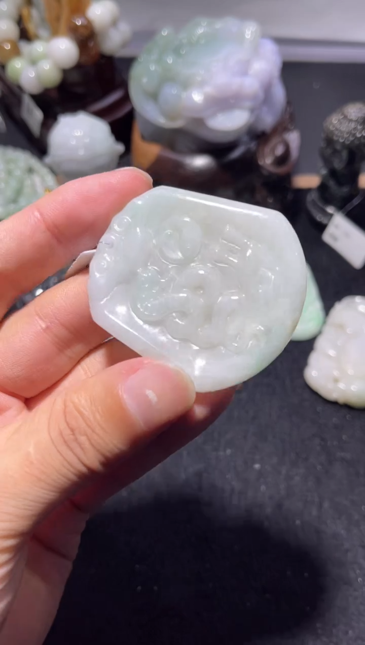 【闪购商品】翡翠颈饰未镶嵌00000035