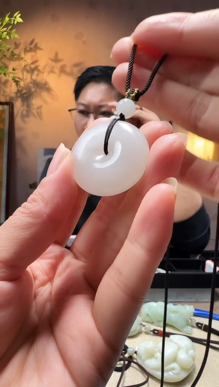 颈饰未镶嵌和田玉01160