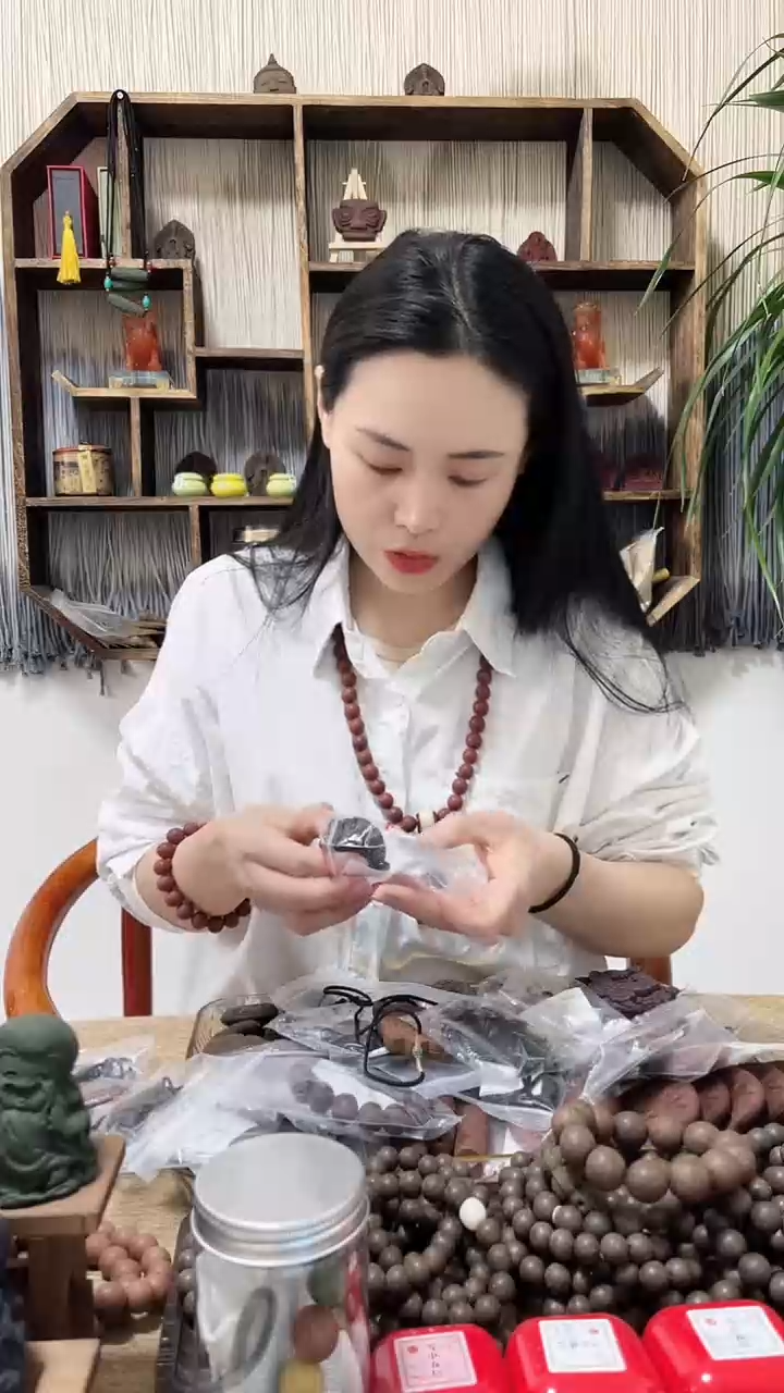 【闪购商品】泥塑安宫小醒狮牌