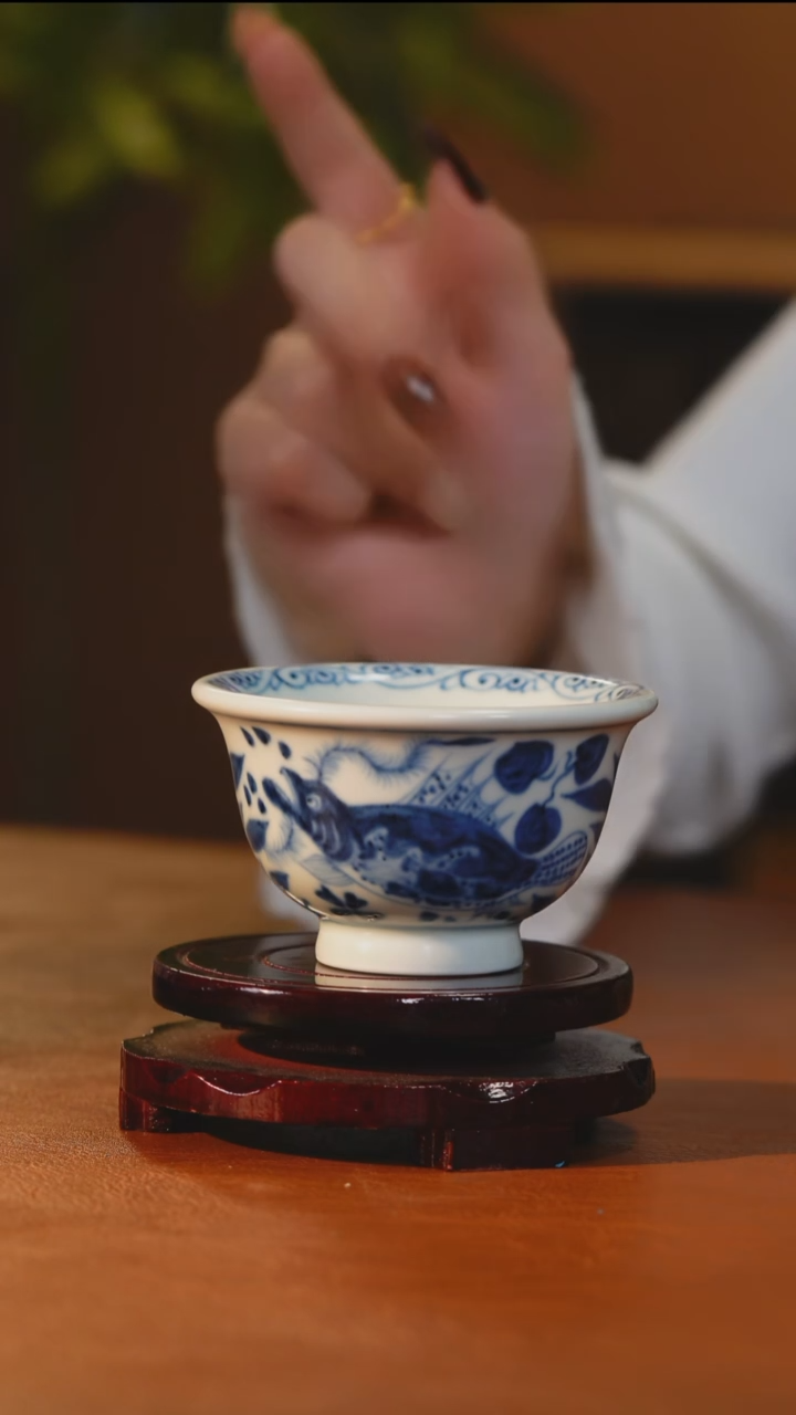 青花鱼藻小压手   