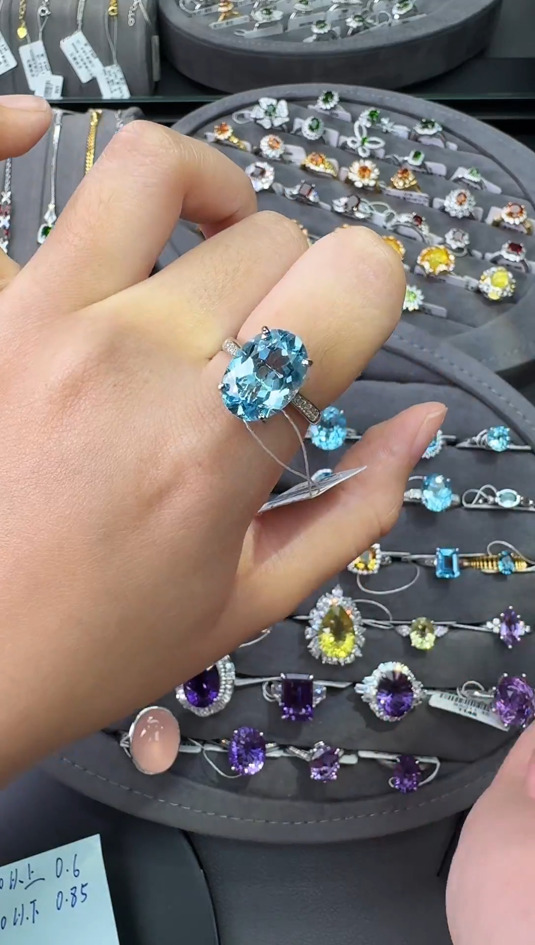 银S925镶嵌戒指托帕石不低于7.0ct【七天鉴赏期】