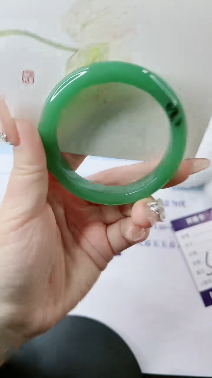 【闪购商品】石英质玉手镯未镶嵌多样性发货S248