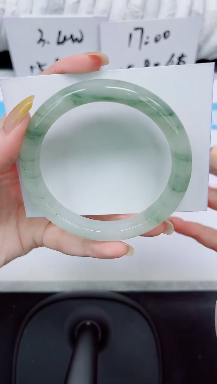 石英质玉手镯未镶嵌213