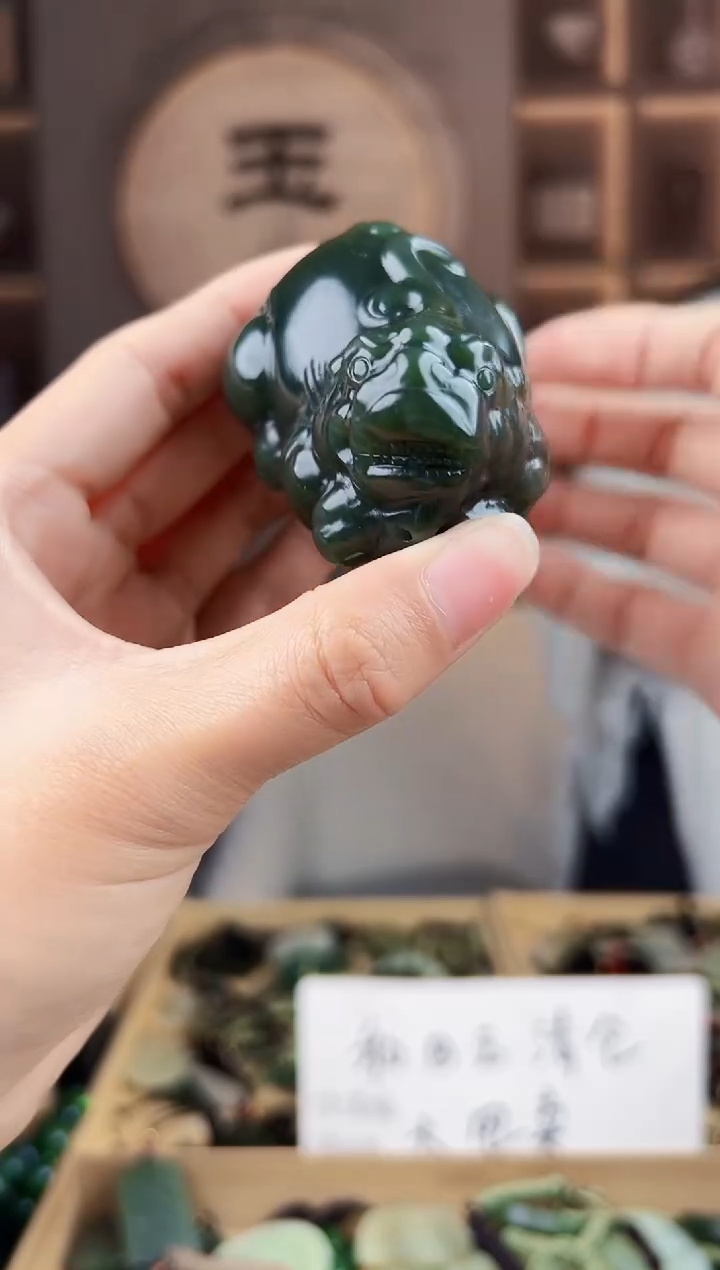 颈饰未镶嵌和田玉拍一发一，多样性发货