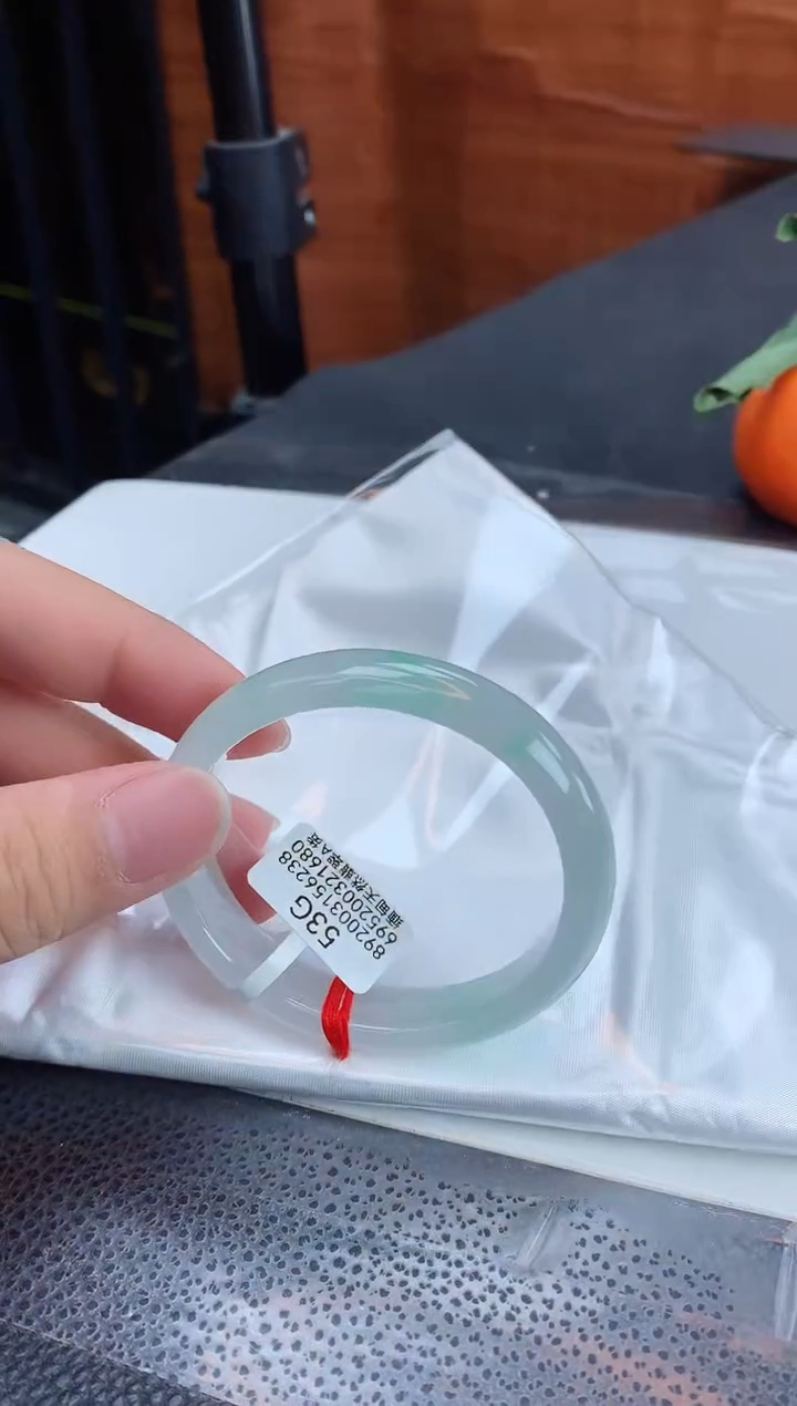 【闪购商品】翡翠手镯未镶嵌缅甸天然翡翠A货手镯