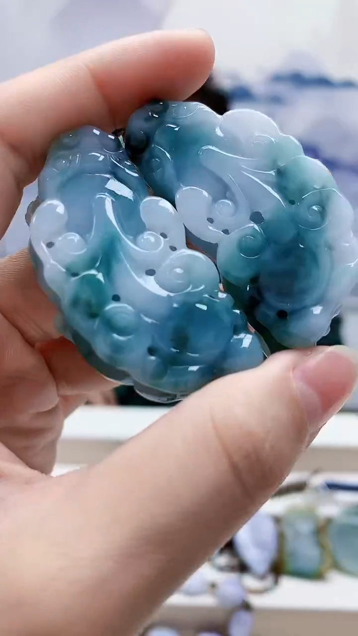 未镶嵌定制翡翠5175lr-毛货挂件50