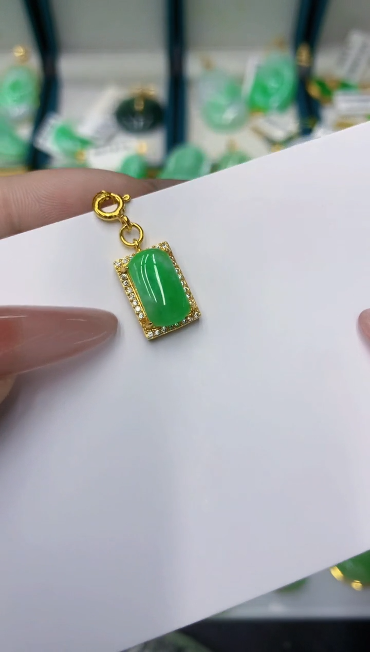 颈饰未镶嵌翡翠111111