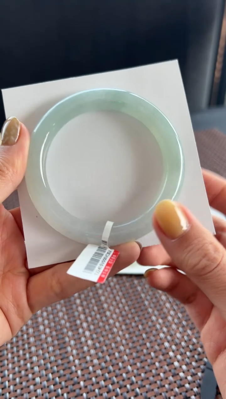 【闪购商品】翡翠手镯未镶嵌24号56.2*10*9.9