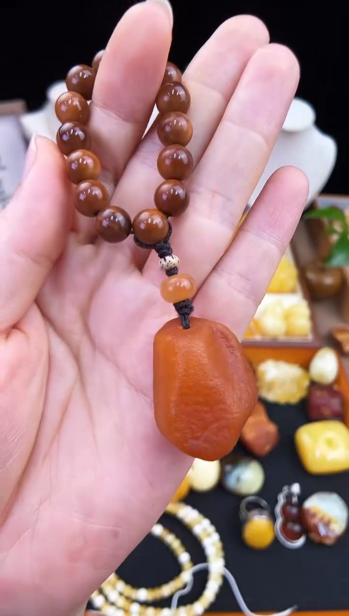 琥珀未镶嵌珠宝奇石柒月