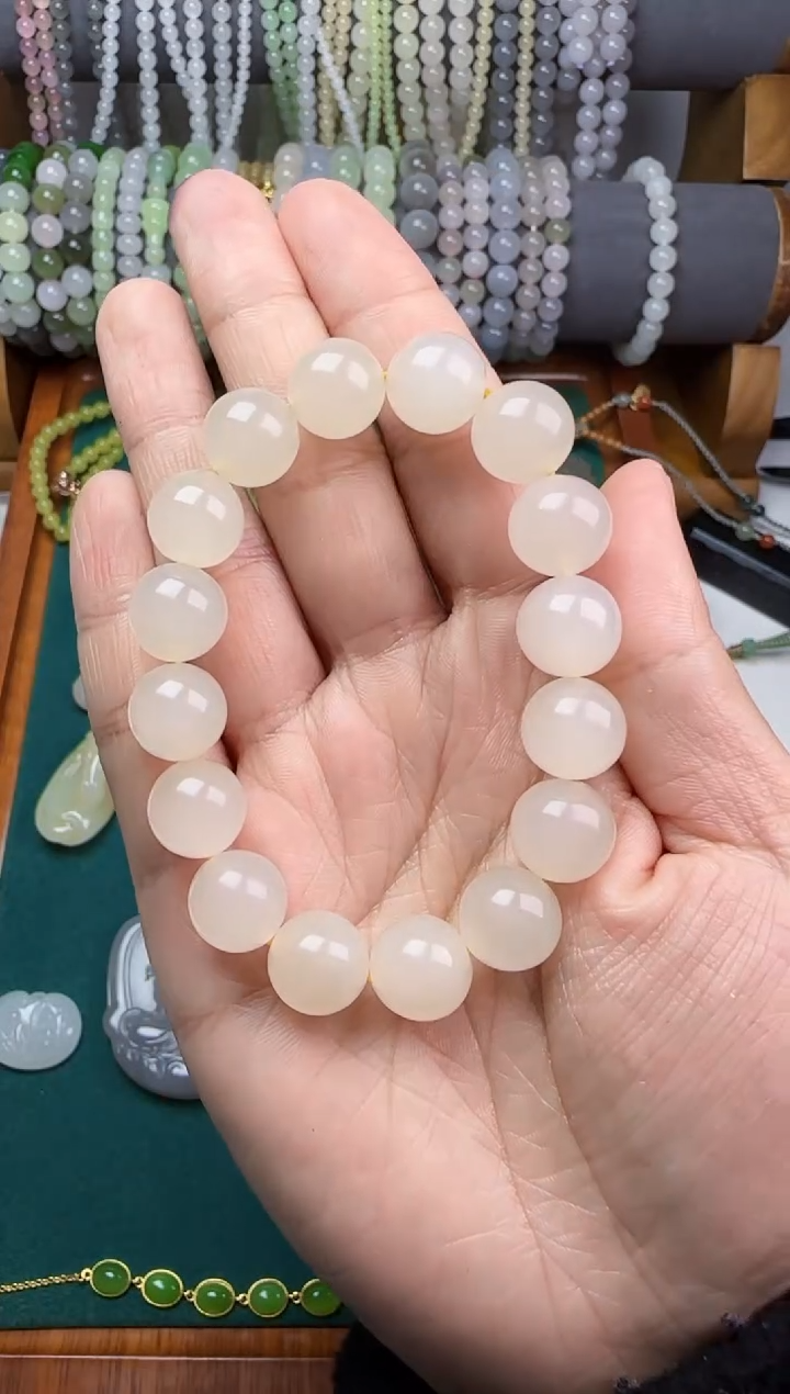 【闪购商品】和田玉无未镶嵌12mm手串