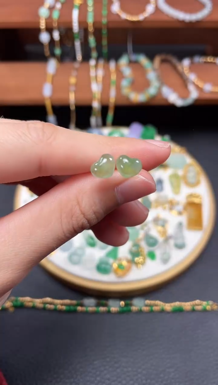 【闪购商品】翡翠耳饰18K金镶嵌2个   JK241