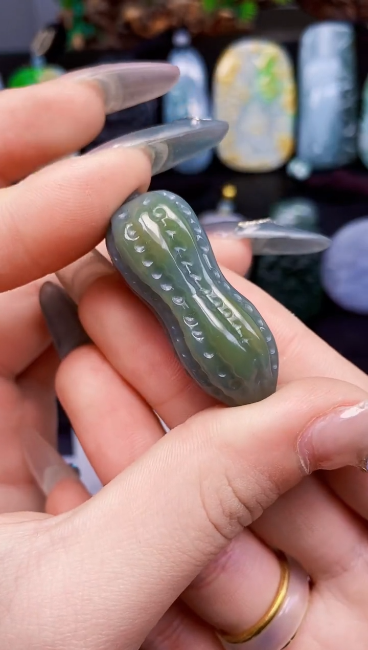 【闪购商品】定制翡翠未镶嵌A货翡翠