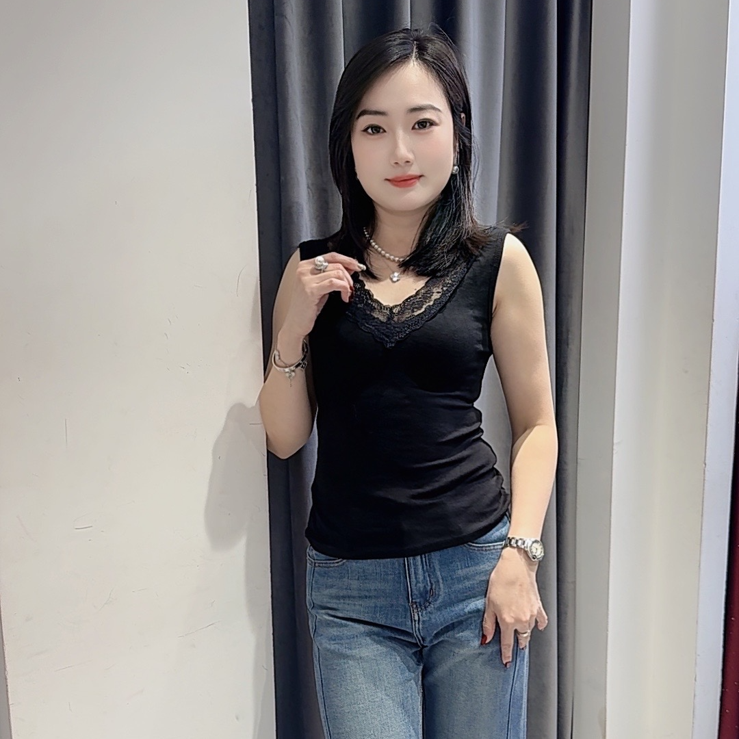 欧版蕾丝V领背心