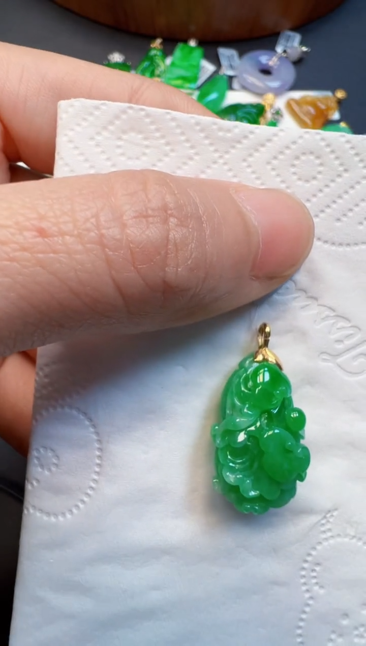 【闪购商品】翡翠吊坠(不含链)18K金镶嵌1280